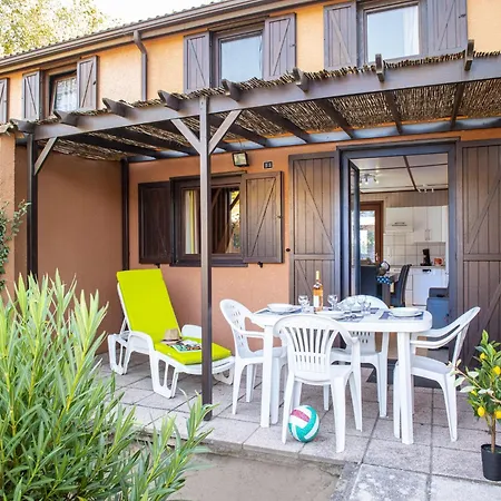 度假居 House In Les Tamaris